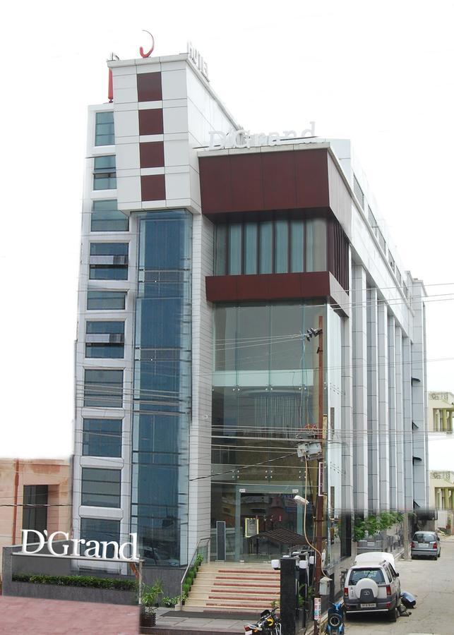 Hotel D'Grand Bareilly Εξωτερικό φωτογραφία